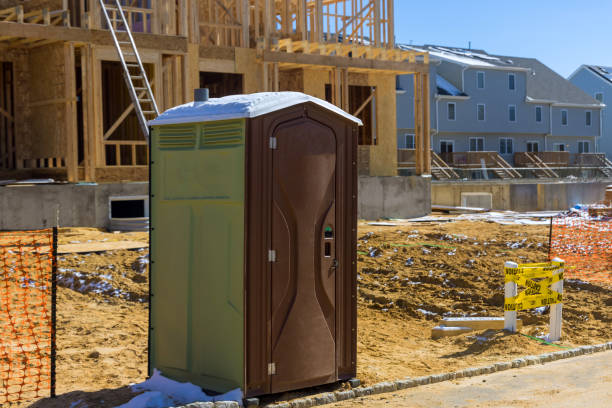 Best Porta potty rental near me  in Honaker, VA